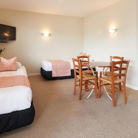 Wine Country Motel Havelock North Buitenkant foto