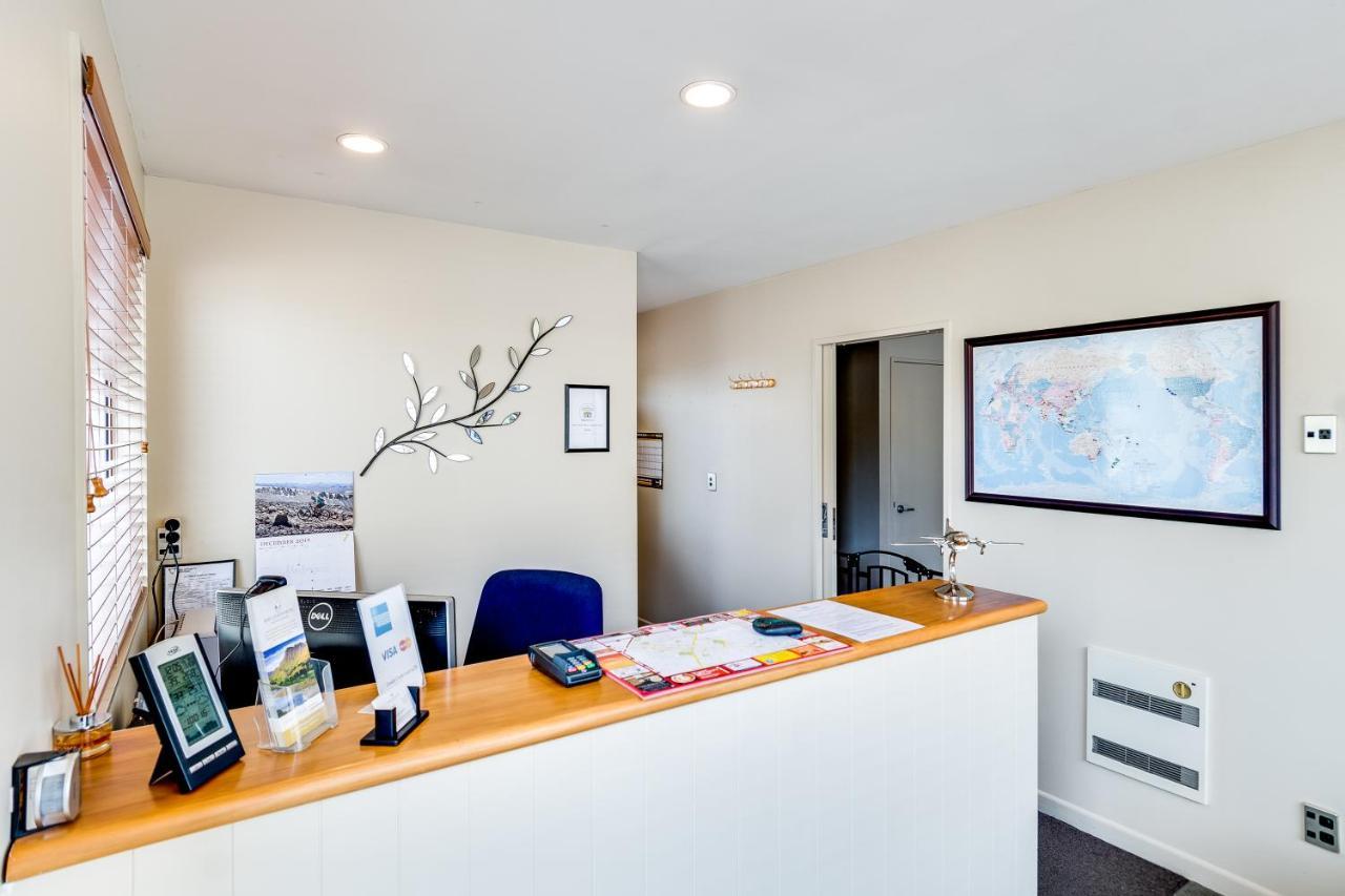 Wine Country Motel Havelock North Buitenkant foto
